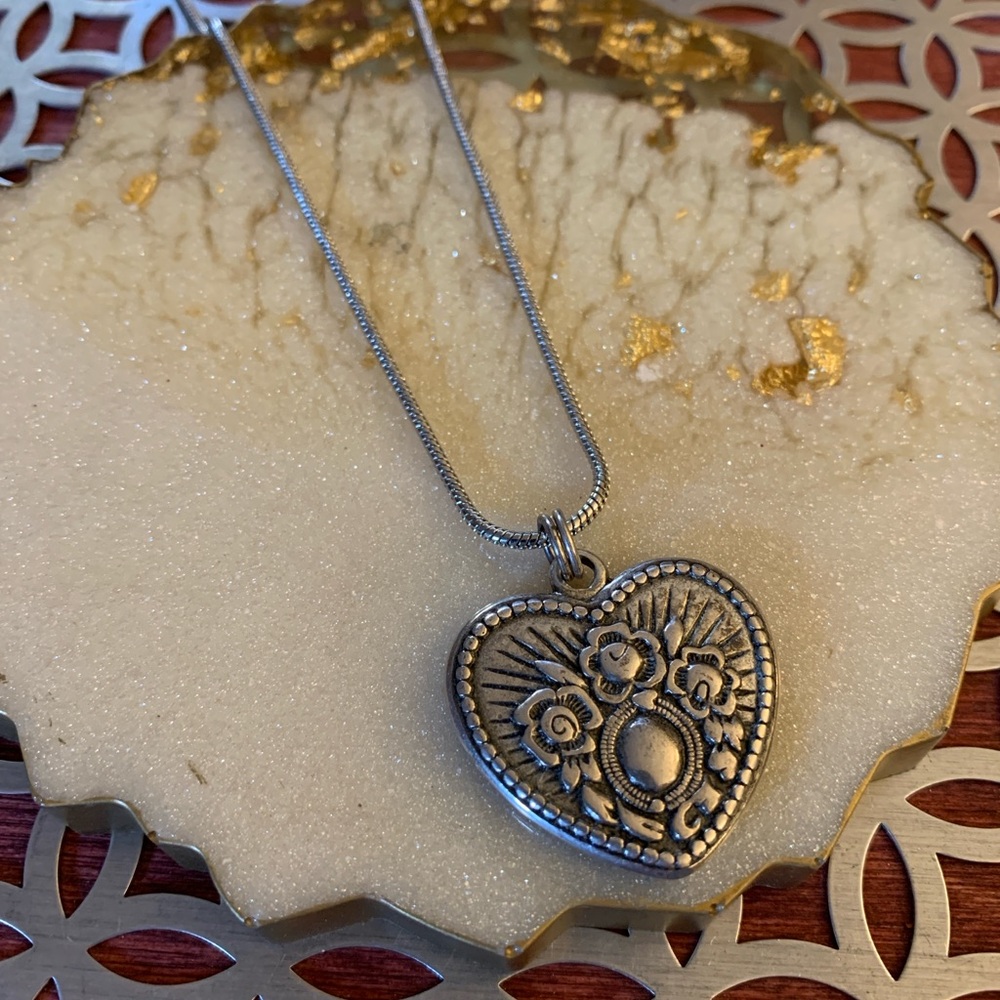 Silver Tone Heart Pendant Necklace